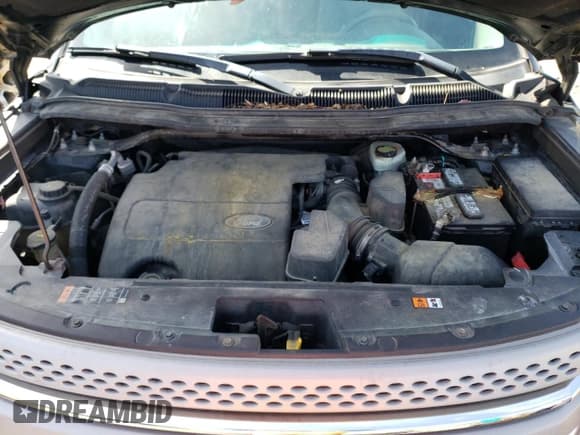 ✅ 2014 Ford Explorer • VIN: 1FM5K8B85EGC34548 • Lot: 51430775. Listed on Copart with 131,290 mi. Free auction sales archive from the USA and detailed vehicle history report at DreamBid. Image 12.