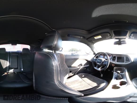 ✅ 2016 Dodge Challenger SRT Hellcat • VIN: 2C3CDZC95GH288477 • Lot: 43408176. Wystawiony na IAAI z przebiegiem 56 304 mil. Bezpłatny archiwum sprzedaży aukcyjnych z USA i szczegółowy raport historii pojazdu na DreamBid. Zdjęcie 21.