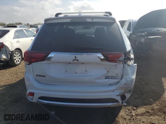 ✅ 2018 Mitsubishi Outlander SEL • VIN: JA4J24A53JZ058952 • Lot: 86305495. Wystawiony na Copart z przebiegiem 107 748 mil. Bezpłatny archiwum sprzedaży aukcyjnych z USA i szczegółowy raport historii pojazdu na DreamBid. Zdjęcie 6.