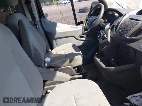 ✅ 2016 Ford Transit XL • VIN: 1FBAX2CMXGKB10440 • Лот: 42340945. Опубликован ранее на IAAI с пробегом Не указан. Бесплатный доступ к архиву аукционных продаж из США и подробный отчёт об истории автомобиля на DreamBid. Изображение 5.