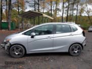 ✅ 2015 Honda Fit LX • VIN: 3HGGK5H5XFM749076 • Лот: 43561975. Опубликован ранее на IAAI с пробегом 94 352 миль. Бесплатный доступ к архиву аукционных продаж из США и подробный отчёт об истории автомобиля на DreamBid. Изображение 15.