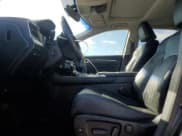 ✅ 2016 Lexus RX 350 • VIN: 2T2BZMCA8GC037433 • Лот: 69750215. Опубликован ранее на Copart с пробегом 172 403 миль. Бесплатный доступ к архиву аукционных продаж из США и подробный отчёт об истории автомобиля на DreamBid. Изображение 7.