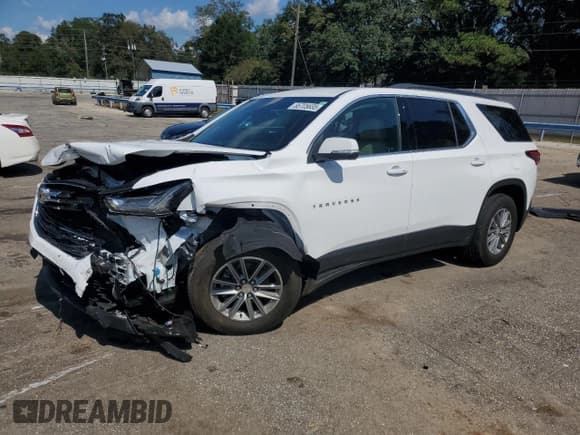✅ 2023 Chevrolet Traverse LT Cloth • VIN: 1GNERGKW7PJ292618 • Lot: 85705635. Wystawiony na Copart z przebiegiem 22 915 mil. Bezpłatny archiwum sprzedaży aukcyjnych z USA i szczegółowy raport historii pojazdu na DreamBid. Zdjęcie 1.