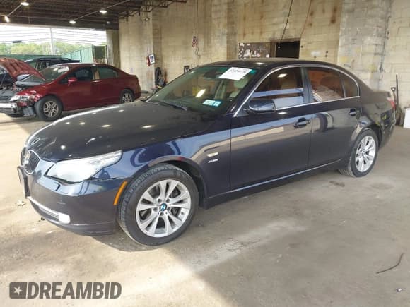 ✅ 2009 BMW 5 Series 535i xDrive • VIN: WBANV93589C135206 • Lot: 42424178. Wystawiony na IAAI z przebiegiem 178 049 mil. Bezpłatny archiwum sprzedaży aukcyjnych z USA i szczegółowy raport historii pojazdu na DreamBid. Zdjęcie 2.