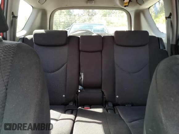 ✅ 2009 Toyota RAV4 Sport • VIN: JTMZF32V795011416 • Лот: 90679515. Опубликован ранее на Copart с пробегом 211 803 миль. Бесплатный доступ к архиву аукционных продаж из США и подробный отчёт об истории автомобиля на DreamBid. Изображение 10.