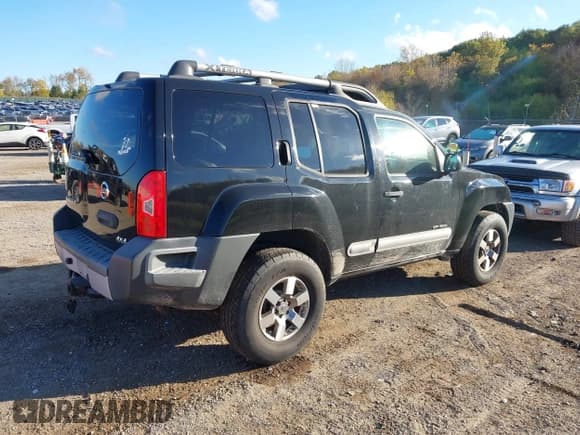 ✅ 2010 Nissan Xterra X • VIN: 5N1AN0NW0AC518480 • Lot: 43578069. Wystawiony na IAAI z przebiegiem Nie podano. Bezpłatny archiwum sprzedaży aukcyjnych z USA i szczegółowy raport historii pojazdu na DreamBid. Zdjęcie 4.