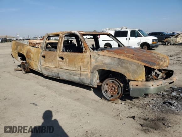 ✅ 2007 Chevrolet Silverado 2500HD LT1 • VIN: 1GCHK23D67F156106 • Лот: 90521295. Опубликован ранее на Copart с пробегом Не указан. Бесплатный доступ к архиву аукционных продаж из США и подробный отчёт об истории автомобиля на DreamBid. Изображение 4.