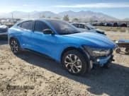 ✅ 2023 Ford Mustang Mach-E Premium • VIN: 3FMTK3SU9PMA89630 • Лот: 90927015. Опубликован ранее на Copart с пробегом 19 372 миль. Бесплатный доступ к архиву аукционных продаж из США и подробный отчёт об истории автомобиля на DreamBid. Изображение 4.