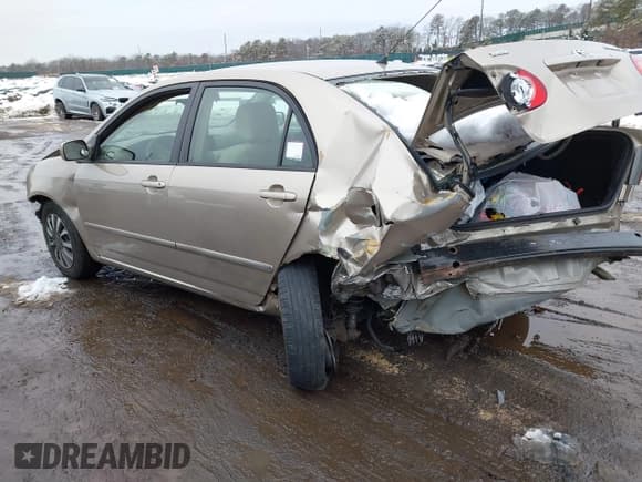 ✅ 2007 Toyota Corolla CE • VIN: 2T1BR30E97C765882 • Lot: 41561370. Wystawiony na IAAI z przebiegiem 182 309 mil. Bezpłatny archiwum sprzedaży aukcyjnych z USA i szczegółowy raport historii pojazdu na DreamBid. Zdjęcie 3.