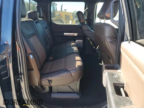 ✅ 2024 Ford F-350 XL • VIN: 1FT8W3BT7REC25526 • Lot: 91105595. Listed on Copart with Not provided. Free auction sales archive from the USA and detailed vehicle history report at DreamBid. Image 10.