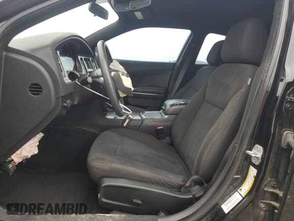 ✅ 2013 Dodge Charger SE • VIN: 2C3CDXBGXDH554432 • Lot: 58388595. Wystawiony na Copart z przebiegiem 201 435 mil. Bezpłatny archiwum sprzedaży aukcyjnych z USA i szczegółowy raport historii pojazdu na DreamBid. Zdjęcie 7.