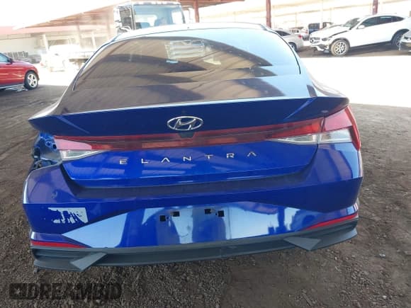 ✅ 2023 Hyundai Elantra SEL • VIN: KMHLS4AG0PU473146 • Lot: 42866504. Listed on IAAI with 54,306 mi. Free auction sales archive from the USA and detailed vehicle history report at DreamBid. Image 17.