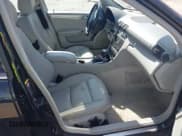 ✅ 2006 Mercedes-Benz C 230 Sport • VIN: WDBRF52H56A880295 • Lot: 42060646. Wystawiony na IAAI z przebiegiem 85 107 mil. Bezpłatny archiwum sprzedaży aukcyjnych z USA i szczegółowy raport historii pojazdu na DreamBid. Zdjęcie 5.