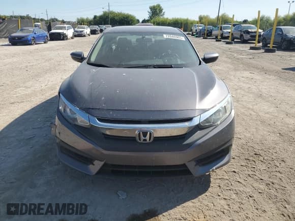 ✅ 2016 Honda Civic LX • VIN: 19XFC2F52GE020171 • Лот: 72046965. Опубликован ранее на Copart с пробегом 109 883 миль. Бесплатный доступ к архиву аукционных продаж из США и подробный отчёт об истории автомобиля на DreamBid. Изображение 5.