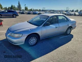 ✅ 2002 Honda Accord VP • VIN: 1HGCF86622A005530 • Lot: 95465235. Wystawiony na Copart z przebiegiem 135 028 mil. Bezpłatny archiwum sprzedaży aukcyjnych z USA i szczegółowy raport historii pojazdu na DreamBid. Zdjęcie 1.