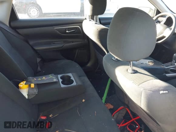 ✅ 2015 Nissan Altima 2.5 • VIN: 1N4AL3AP5FN386523 • Lot: 43702650. Listed on IAAI with 219,532 mi. Free auction sales archive from the USA and detailed vehicle history report at DreamBid. Image 8.