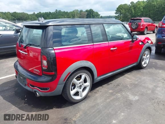 ✅ 2009 MINI Clubman S • VIN: WMWMM33519TP92540 • Лот: 43052465. Опубликован ранее на IAAI с пробегом 53 368 миль. Бесплатный доступ к архиву аукционных продаж из США и подробный отчёт об истории автомобиля на DreamBid. Изображение 4.