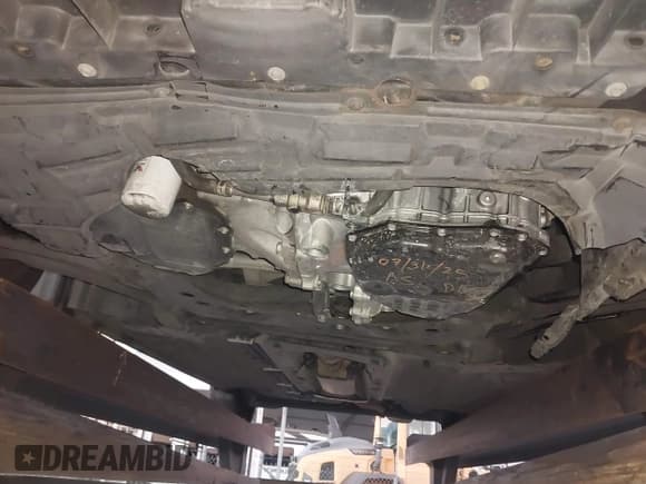 ✅ 2016 Nissan Sentra SL • VIN: 3N1AB7AP9GY272049 • Лот: 43768934. Опубликован ранее на IAAI с пробегом 174 510 миль. Бесплатный доступ к архиву аукционных продаж из США и подробный отчёт об истории автомобиля на DreamBid. Изображение 15.