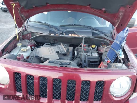✅ 2016 Jeep Patriot Sport • VIN: 1C4NJRBB6GD631988 • Lot: 43912691. Wystawiony na IAAI z przebiegiem 96 383 mil. Bezpłatny archiwum sprzedaży aukcyjnych z USA i szczegółowy raport historii pojazdu na DreamBid. Zdjęcie 10.
