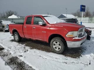 ✅ 2010 Dodge 1500 SLT • VIN: 1D7RB1GP6AS103932 • Lot: 52333945. Wystawiony na Copart z przebiegiem 214 914 mil. Bezpłatny archiwum sprzedaży aukcyjnych z USA i szczegółowy raport historii pojazdu na DreamBid. Zdjęcie 4.