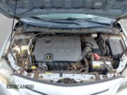 ✅ 2011 Toyota Corolla L • VIN: 2T1BU4EE9BC662709 • Lot: 43127637. Wystawiony na IAAI z przebiegiem 138 473 mil. Bezpłatny archiwum sprzedaży aukcyjnych z USA i szczegółowy raport historii pojazdu na DreamBid. Zdjęcie 10.