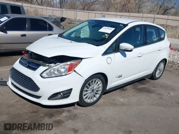 ✅ 2016 Ford C-Max SEL • VIN: 1FADP5CU8GL119275 • Lot: 41878985. Wystawiony na IAAI z przebiegiem 39 580 mil. Bezpłatny archiwum sprzedaży aukcyjnych z USA i szczegółowy raport historii pojazdu na DreamBid. Zdjęcie 2.