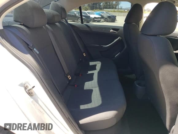 ✅ 2012 Volkswagen Jetta S • VIN: 3VW2K7AJ2CM328795 • Lot: 70914125. Listed on Copart with 72,057 mi. Free auction sales archive from the USA and detailed vehicle history report at DreamBid. Image 10.