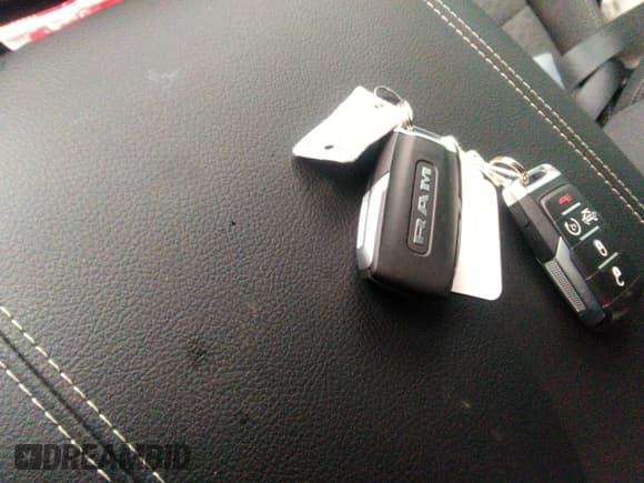 ✅ 2025 Ram 1500 Big Horn • VIN: 1C6SRFMP0SN519412 • Лот: 41137899. Опубликован ранее на IAAI с пробегом 3 507 миль. Бесплатный доступ к архиву аукционных продаж из США и подробный отчёт об истории автомобиля на DreamBid. Изображение 11.