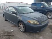 ✅ 2006 Scion tC • VIN: JTKDE177960120005 • Lot: 43271752. Wystawiony na IAAI z przebiegiem 147 378 mil. Bezpłatny archiwum sprzedaży aukcyjnych z USA i szczegółowy raport historii pojazdu na DreamBid. Zdjęcie 1.