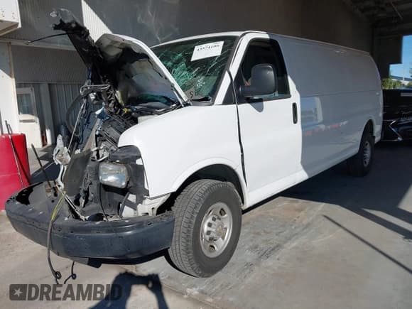 ✅ 2016 Chevrolet Express Cargo • VIN: 1GCZGHFG8G1288053 • Lot: 43574100. Listed on IAAI with 265,261 mi. Free auction sales archive from the USA and detailed vehicle history report at DreamBid. Image 17.