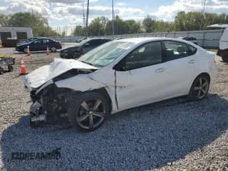 ✅ 2015 Dodge Dart GT • VIN: 1C3CDFEB4FD378732 • Лот: 82207805. Опубликован ранее на Copart с пробегом 195 209 миль. Бесплатный доступ к архиву аукционных продаж из США и подробный отчёт об истории автомобиля на DreamBid. Изображение 1.