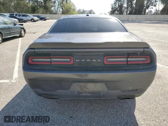 ✅ 2020 Dodge Challenger SXT • VIN: 2C3CDZAG4LH203690 • Lot: 46066593. Wystawiony na Copart z przebiegiem 72 710 mil. Bezpłatny archiwum sprzedaży aukcyjnych z USA i szczegółowy raport historii pojazdu na DreamBid. Zdjęcie 6.