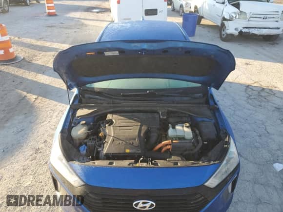 2017 Hyundai Ioniq SEL с VIN KMHC75LC6HU027814, выставлен на аукционе Copart как лот 79828994 с пробегом 352 878 миль миль и Чистый • Clean title. История ставок и продаж доступна на DreamBid. Изображение 11.