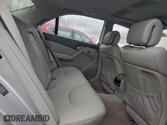 ✅ 2005 Mercedes-Benz S 55 AMG • VIN: WDBNG74J75A442576 • Лот: 95017735. Опубликован ранее на Copart с пробегом 74 667 миль. Бесплатный доступ к архиву аукционных продаж из США и подробный отчёт об истории автомобиля на DreamBid. Изображение 10.