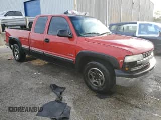 ✅ 2000 Chevrolet Silverado 1500 • VIN: 2GCEC19V0Y1355896 • Лот: 70247404. Опубликован ранее на Copart с пробегом 272 956 миль. Бесплатный доступ к архиву аукционных продаж из США и подробный отчёт об истории автомобиля на DreamBid. Изображение 4.
