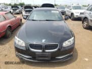 ✅ 2012 BMW 3 Series 328i • VIN: WBADW3C5XCE823421 • Лот: 71352964. Опубликован ранее на Copart с пробегом 82 388 миль. Бесплатный доступ к архиву аукционных продаж из США и подробный отчёт об истории автомобиля на DreamBid. Изображение 5.