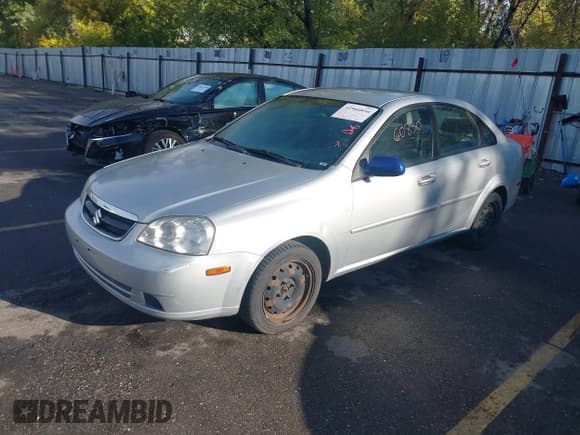 ✅ 2007 Suzuki Forenza • VIN: KL5JD56Z27K540997 • Лот: 43446133. Опубликован ранее на IAAI с пробегом 207 877 миль. Бесплатный доступ к архиву аукционных продаж из США и подробный отчёт об истории автомобиля на DreamBid. Изображение 2.