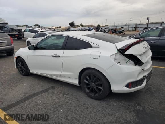 ✅ 2017 Honda Civic Touring • VIN: 2HGFC3B95HH351378 • Lot: 86325595. Listed on Copart with 120,198 mi. Free auction sales archive from the USA and detailed vehicle history report at DreamBid. Image 2.