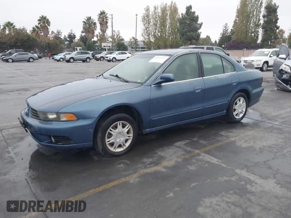 ✅ 2002 Mitsubishi Galant ES • VIN: 4A3AA46G02E125547 • Lot: 43565925. Wystawiony na IAAI z przebiegiem 262 294 mil. Bezpłatny archiwum sprzedaży aukcyjnych z USA i szczegółowy raport historii pojazdu na DreamBid. Zdjęcie 2.
