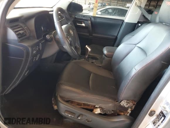 ✅ 2022 Toyota 4Runner TRD Off Road Premium • VIN: JTERU5JR5N6022517 • Lot: 55607515. Listed on Copart with 104,285 mi. Free auction sales archive from the USA and detailed vehicle history report at DreamBid. Image 7.