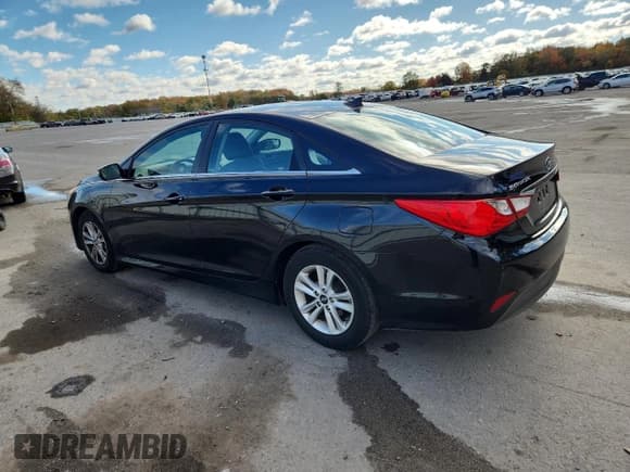 ✅ 2014 Hyundai Sonata GLS • VIN: 5NPEB4AC5EH928350 • Лот: 82621375. Опубликован ранее на Copart с пробегом 129 989 миль. Бесплатный доступ к архиву аукционных продаж из США и подробный отчёт об истории автомобиля на DreamBid. Изображение 2.