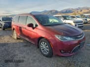 ✅ 2017 Chrysler Pacifica Touring L • VIN: 2C4RC1BG0HR627314 • Лот: 94179025. Опубликован ранее на Copart с пробегом 122 689 миль. Бесплатный доступ к архиву аукционных продаж из США и подробный отчёт об истории автомобиля на DreamBid. Изображение 4.