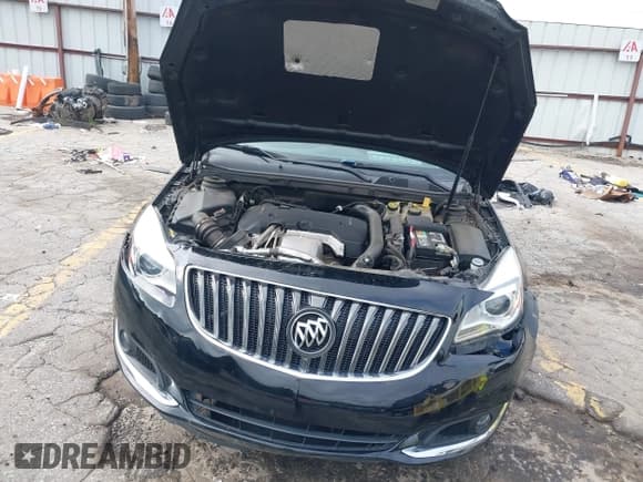 ✅ 2016 Buick Regal Premium II • VIN: 2G4GS5GX6G9145144 • Lot: 43034726. Wystawiony na IAAI z przebiegiem 101 121 mil. Bezpłatny archiwum sprzedaży aukcyjnych z USA i szczegółowy raport historii pojazdu na DreamBid. Zdjęcie 10.