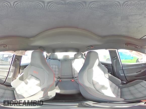 ✅ 2024 Volkswagen Golf GTI SE • VIN: WVWRA7CD6RW215470 • Lot: 87606585. Wystawiony na Copart z przebiegiem 486 mil. Bezpłatny archiwum sprzedaży aukcyjnych z USA i szczegółowy raport historii pojazdu na DreamBid. Zdjęcie 13.