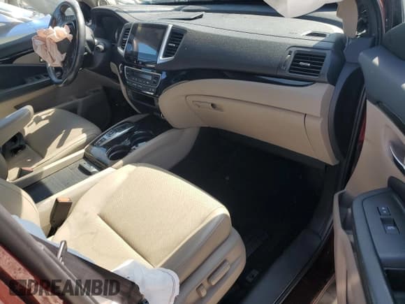 ✅ 2020 Honda Ridgeline RTL-E • VIN: 5FPYK3F79LB025785 • Lot: 71860105. Listed on Copart with Not provided. Free auction sales archive from the USA and detailed vehicle history report at DreamBid. Image 8.