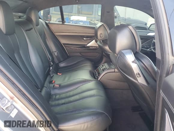 ✅ 2016 BMW 6 Series 650i xDrive • VIN: WBA6D6C59GG387686 • Lot: 83873554. Listed on Copart with 51,152 mi. Free auction sales archive from the USA and detailed vehicle history report at DreamBid. Image 10.