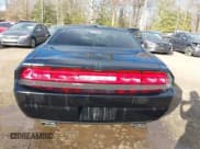 ✅ 2013 Dodge Challenger SXT • VIN: 2C3CDYAG5DH591010 • Lot: 41649468. Wystawiony na IAAI z przebiegiem 159 327 mil. Bezpłatny archiwum sprzedaży aukcyjnych z USA i szczegółowy raport historii pojazdu na DreamBid. Zdjęcie 16.