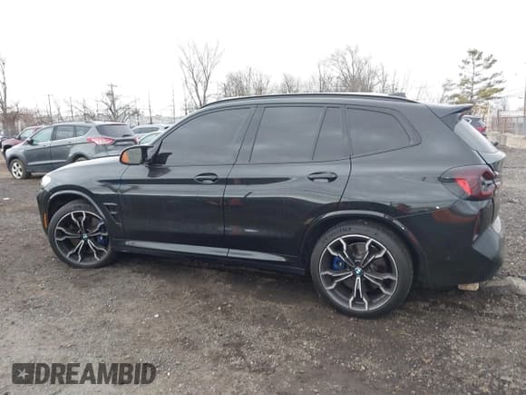 ✅ 2022 BMW X3 M • VIN: 5YM13EC08N9K55784 • Lot: 41731963. Listed on IAAI with 55,594 mi. Free auction sales archive from the USA and detailed vehicle history report at DreamBid. Image 14.