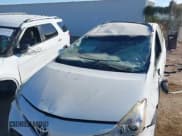 ✅ 2015 Toyota Prius Two • VIN: JTDZN3EUXFJ034701 • Лот: 41175634. Опубликован ранее на IAAI с пробегом Не указан. Бесплатный доступ к архиву аукционных продаж из США и подробный отчёт об истории автомобиля на DreamBid. Изображение 6.