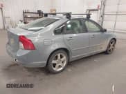 ✅ 2008 Volvo S40 2.4L • VIN: YV1MS382182394427 • Lot: 43767468. Listed on IAAI with 209,821 mi. Free auction sales archive from the USA and detailed vehicle history report at DreamBid. Image 4.